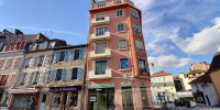 local commercial à PAU (64000)